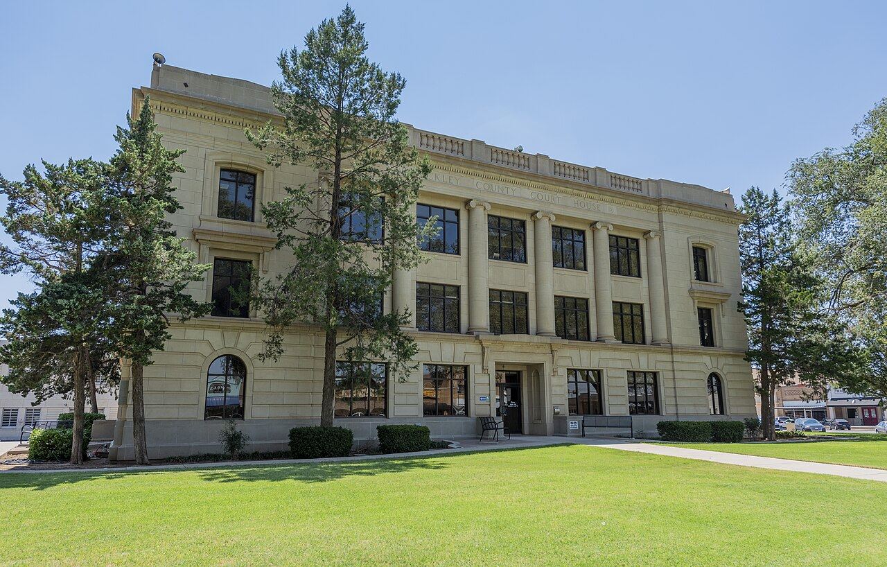Hockley County courthouse, Texas